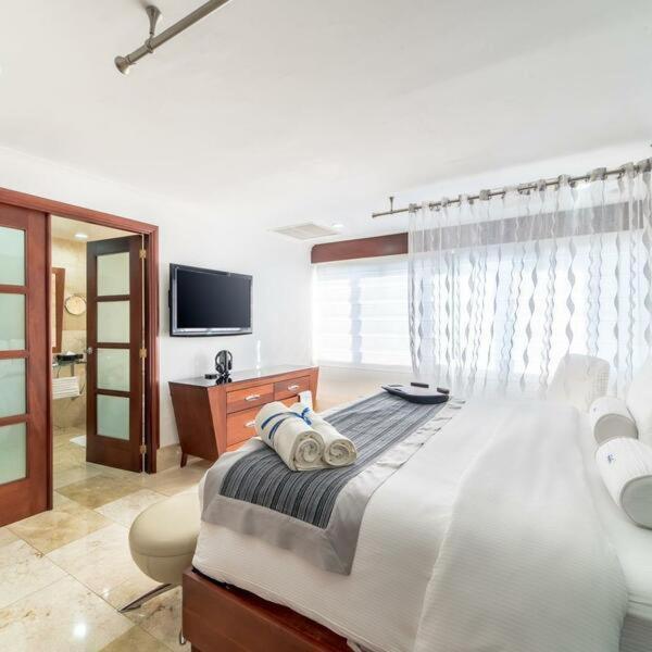 Hotel Hodelpa Gran Almirante Santiago De Los Caballeros Esterno foto